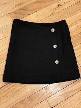 Youth H&M Black Skirt with Gold Buttons